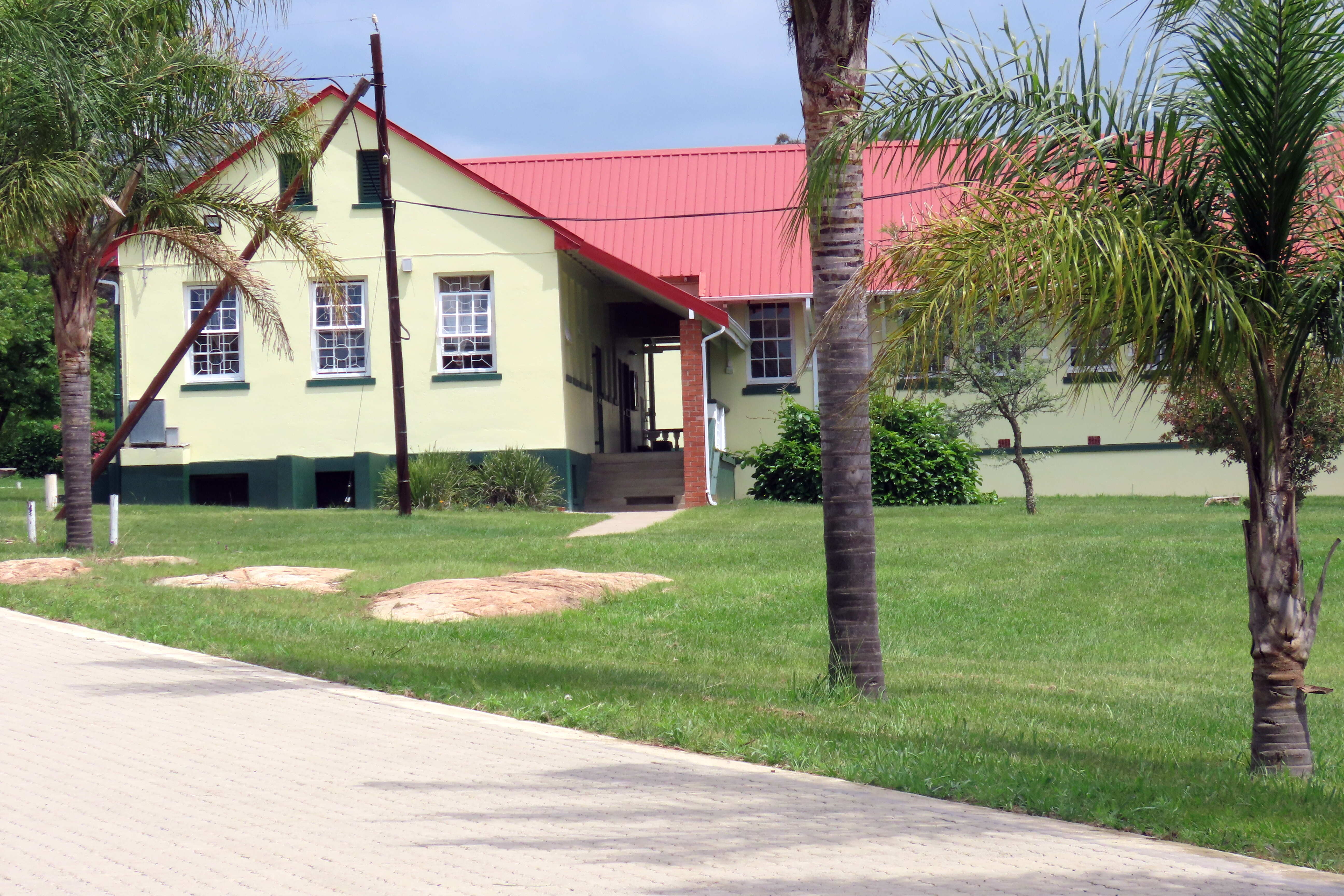 Inkamana Highschool